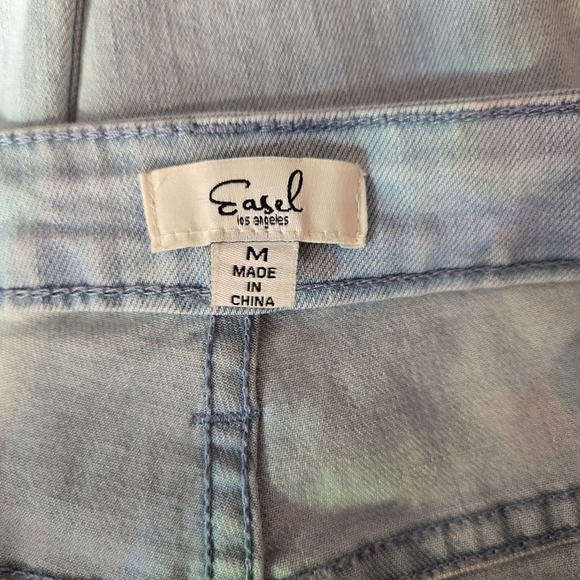 Easel Light Blue Distressed Flare Jeans Size Medium - Picture 3 of 7